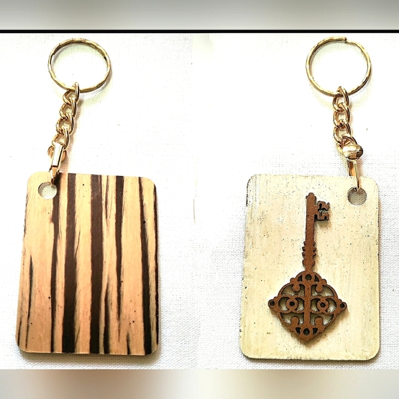 NEW Handcrafted Keychain Bag Tag! Italian Wood SD2. Steampunk Victorian Wood Key - Picture 6 of 6